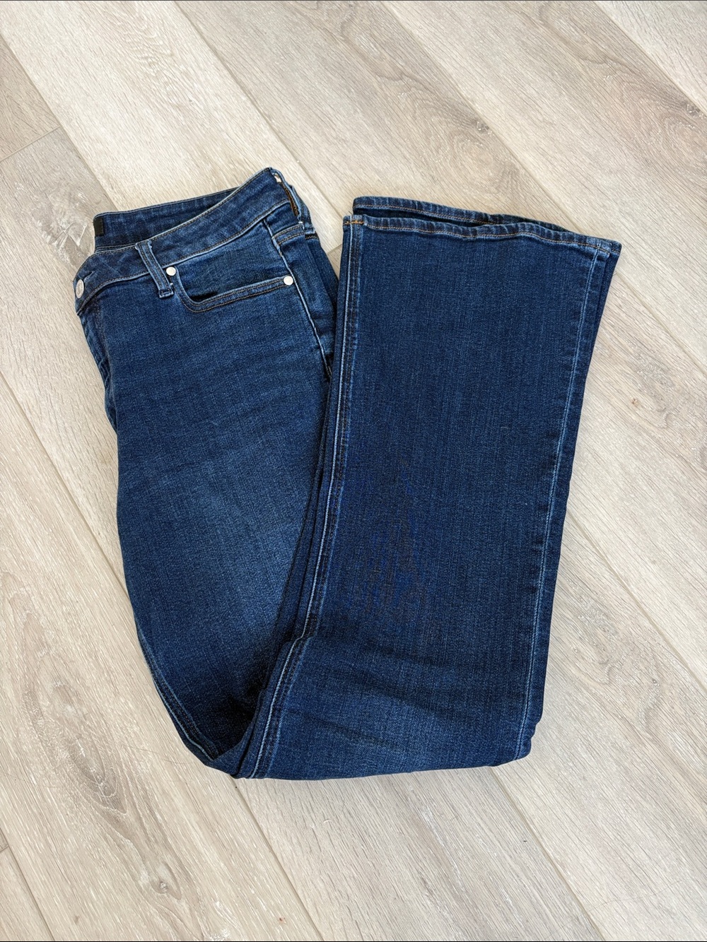 Quince Luna Stretch Flare Jeans 31L (Long) in Midnight Blue - Picture 6 of 13